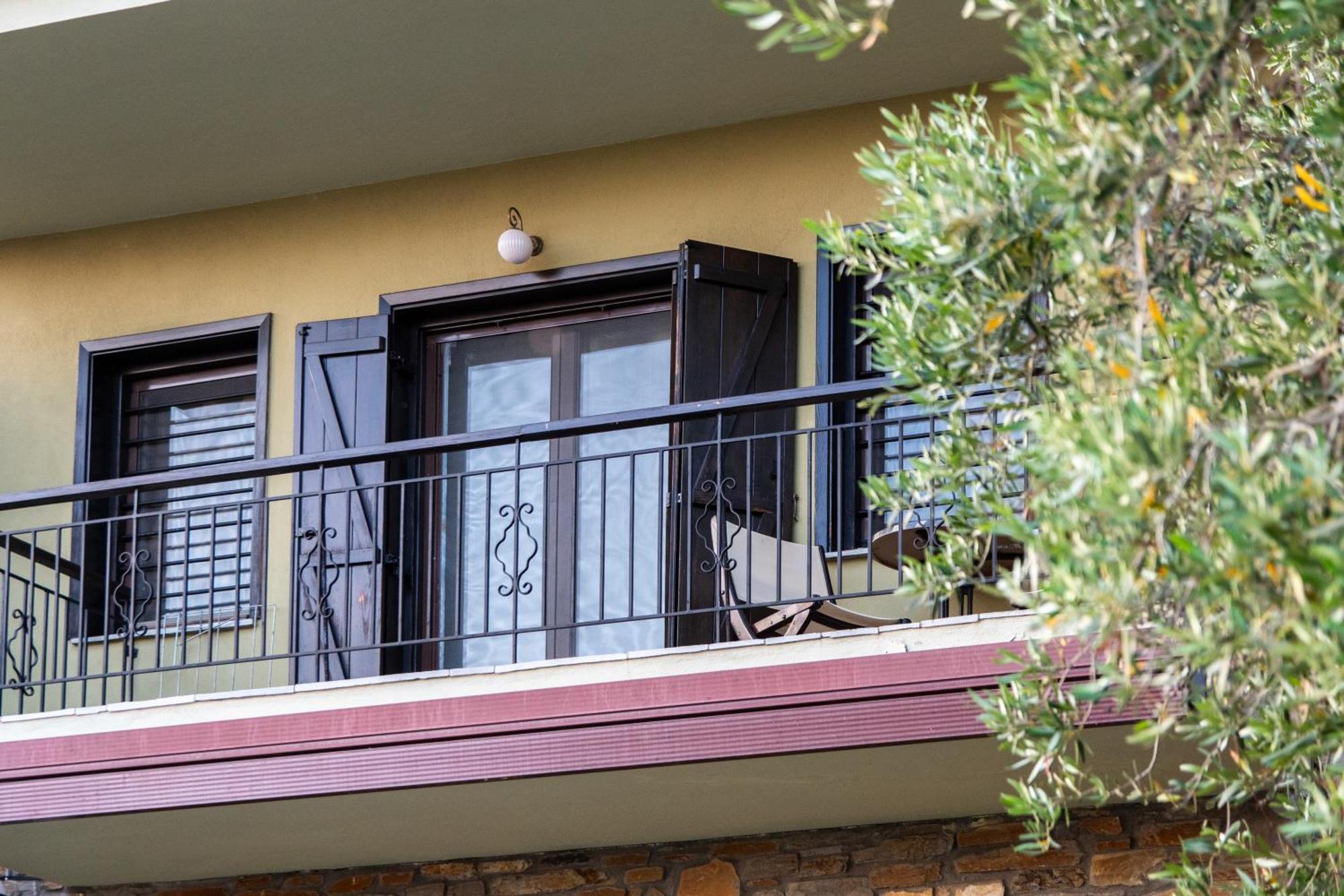 Oreiades Guesthouse Parthenonas Exterior photo